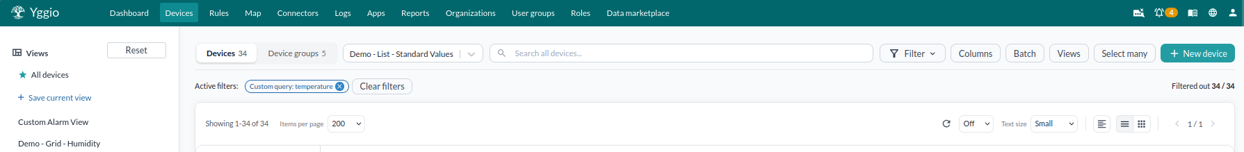 Enhetslistans verktygsrad: flikarna Devices och Device groups, vyväljaren, sökfältet och knapparna Filter, Columns, Batch, Views, Select many och New device, med det aktiva filtret visat som en tagg nedanför